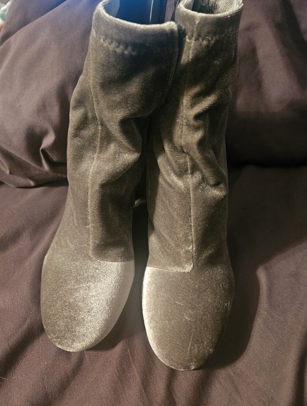 Women's Velvet Ankle Boots - Gray